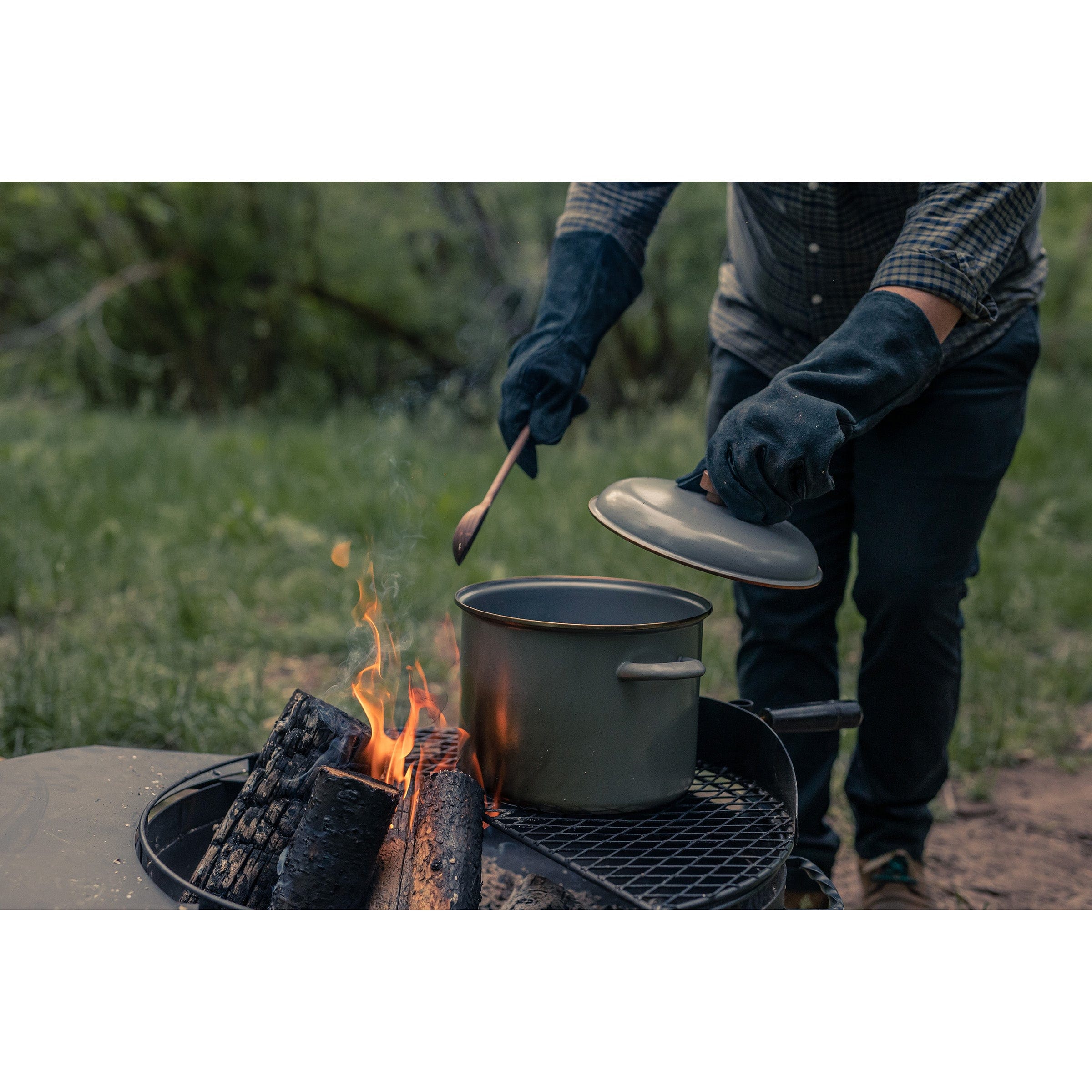 Enamel Stock Pot Slate Gray Indoor/Outdoor - Image 5
