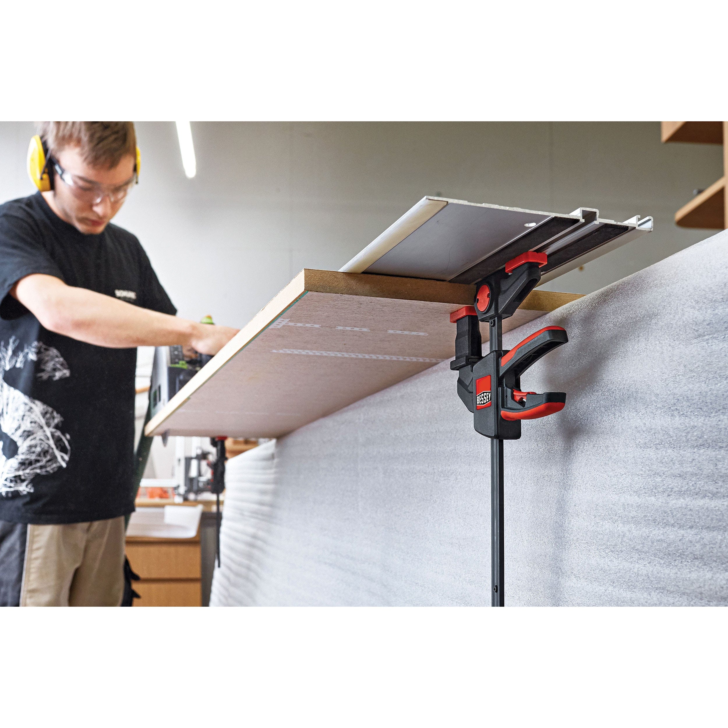 EZR One-Handed Table Clamps - 2 Piece - Image 3