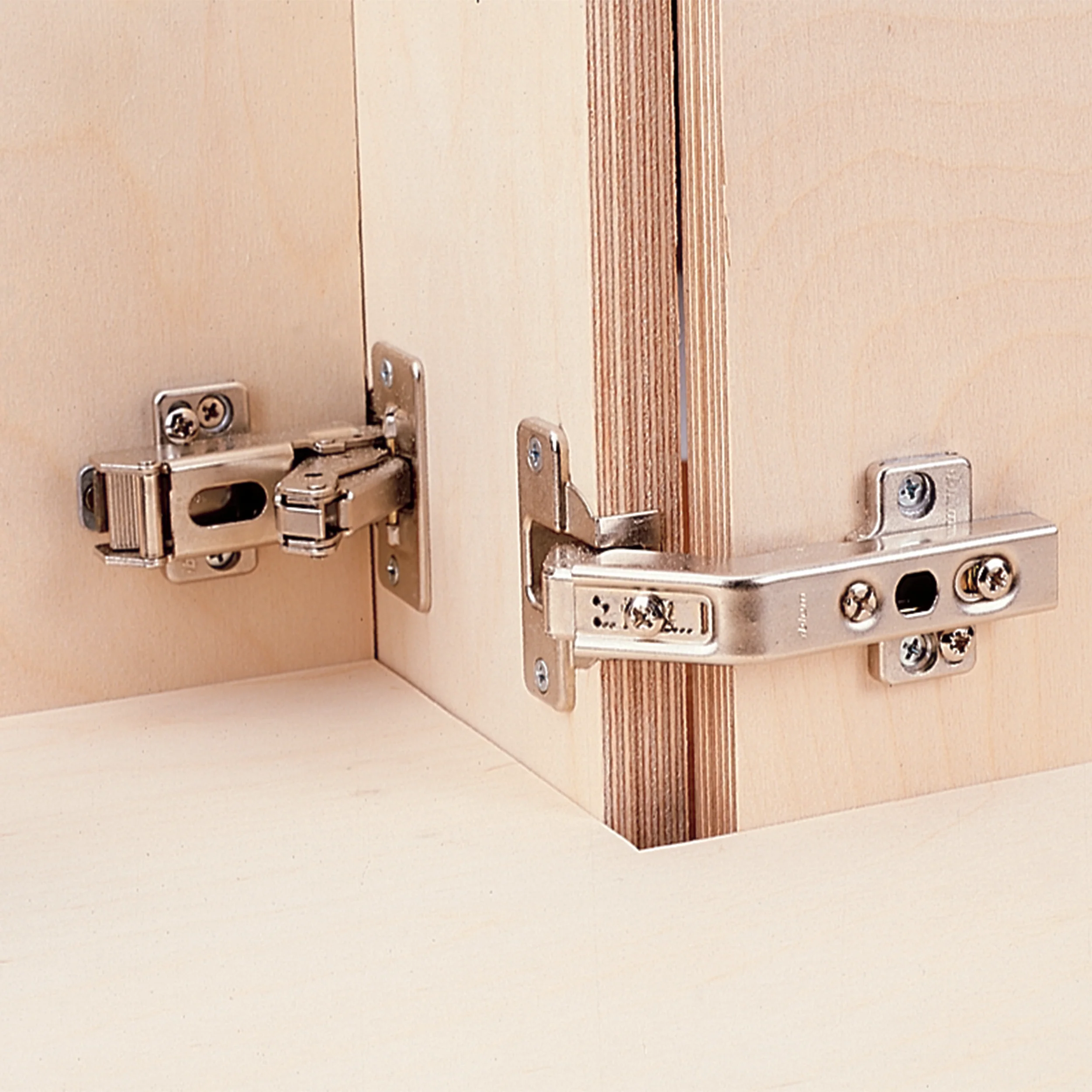 Clip Top Bi-Fold Hinges - Inside Corner - 60 Degree - 1 Pair