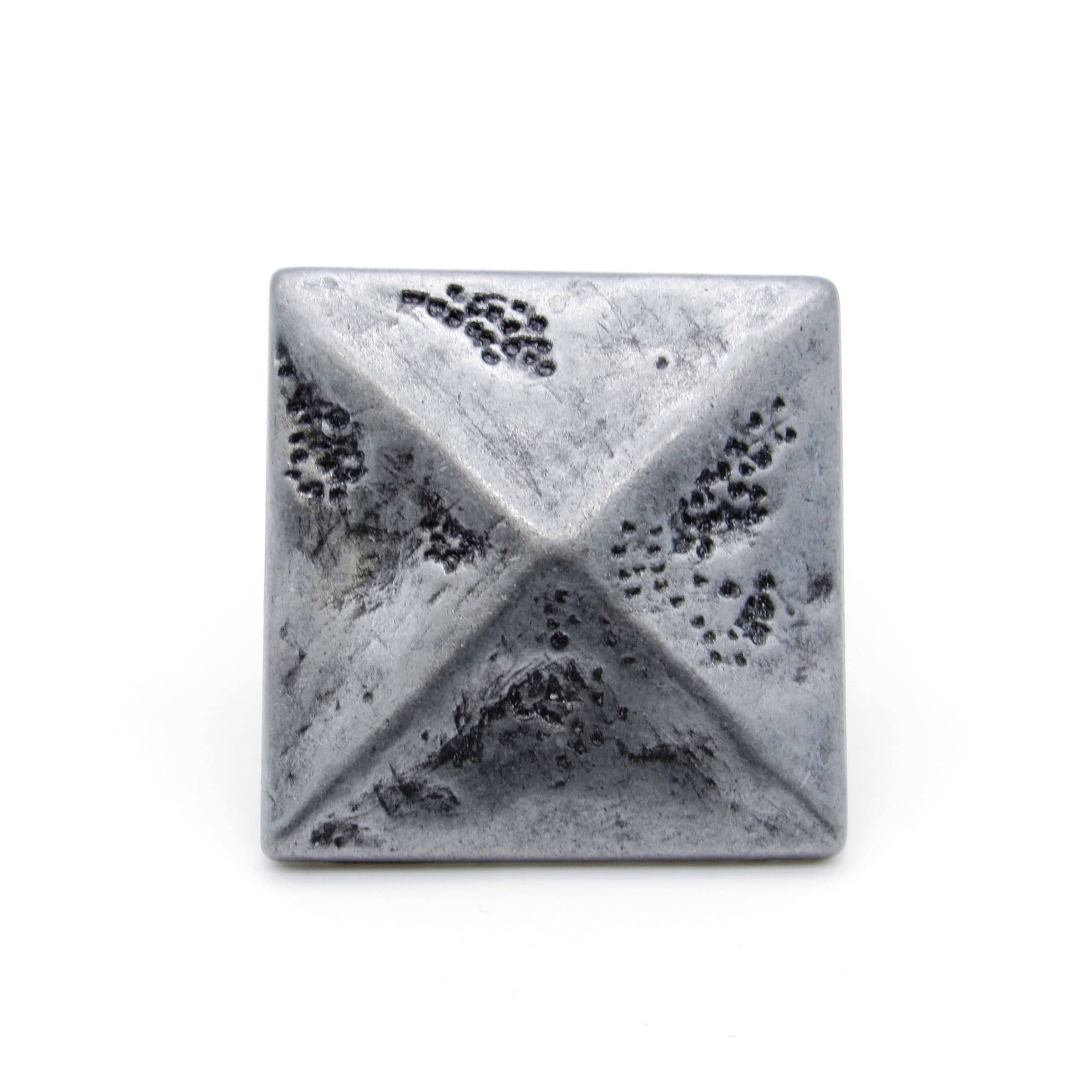 Square Pyramid Clavo Decorative Nails - Image 46