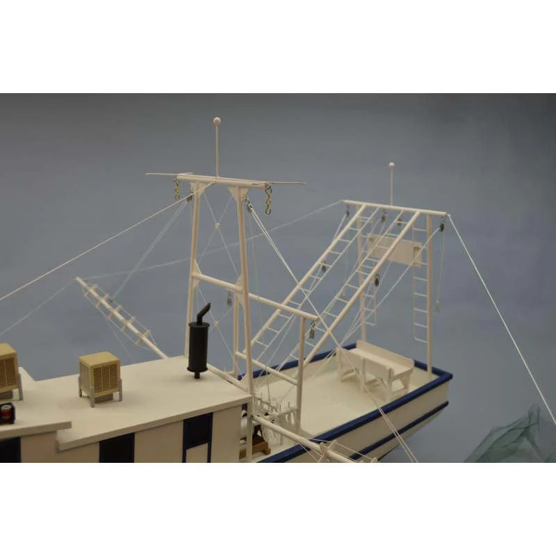 Rusty The Shrimp Boat Model Kit - Image 7