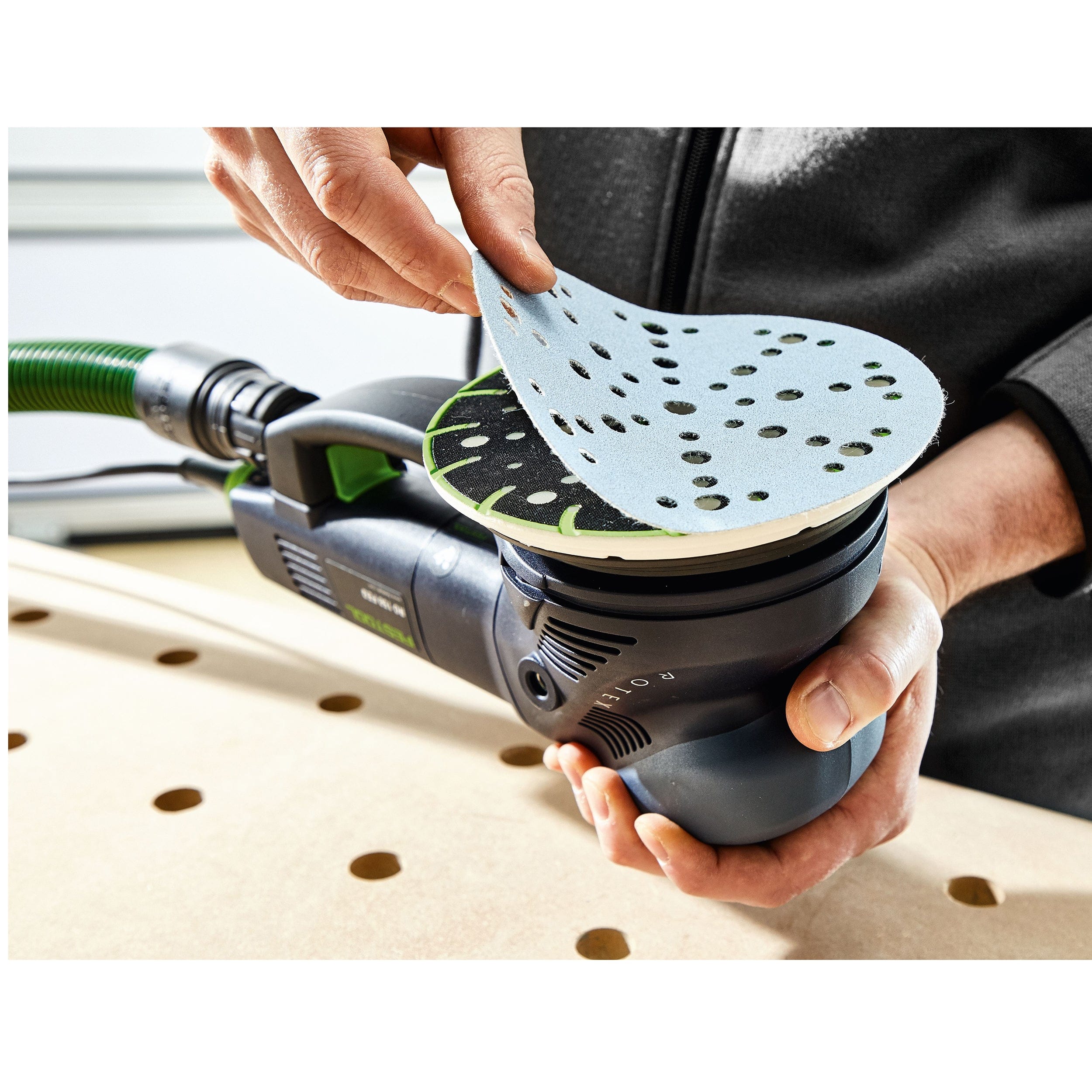 6" Granat D150 Sanding Disc - Image 2