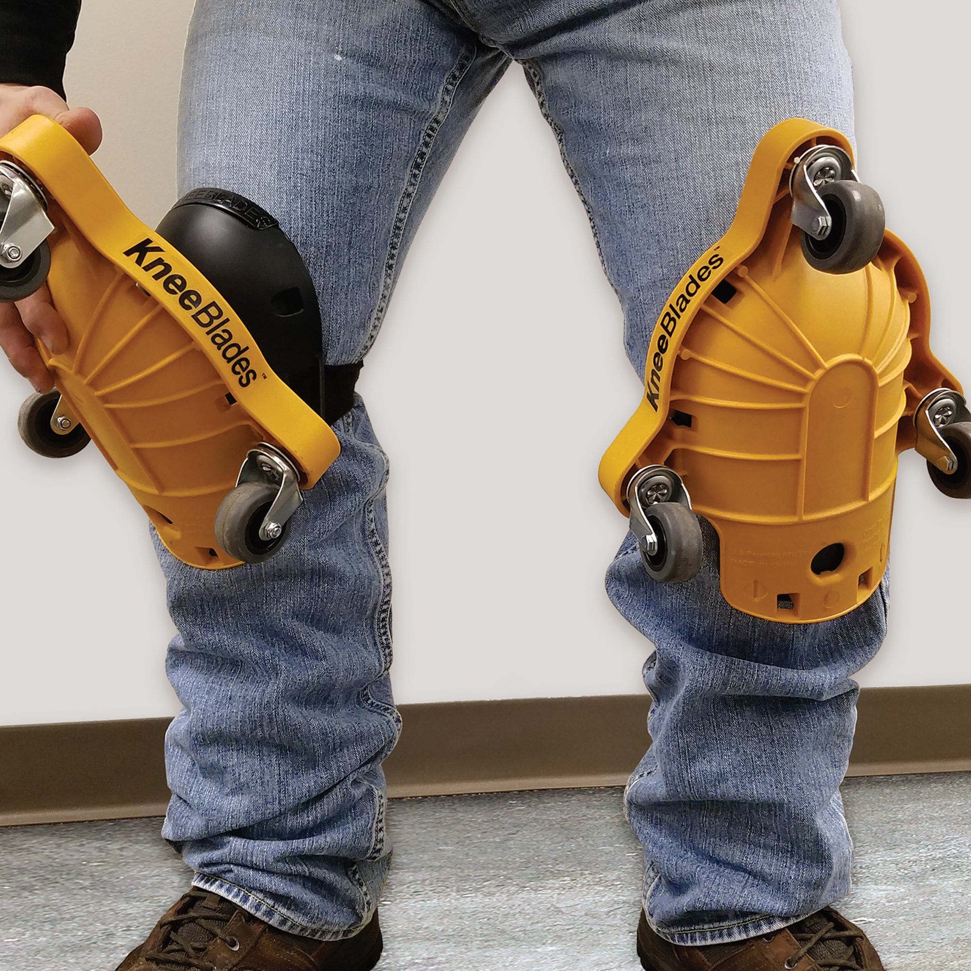 KneeBlades - Image 5