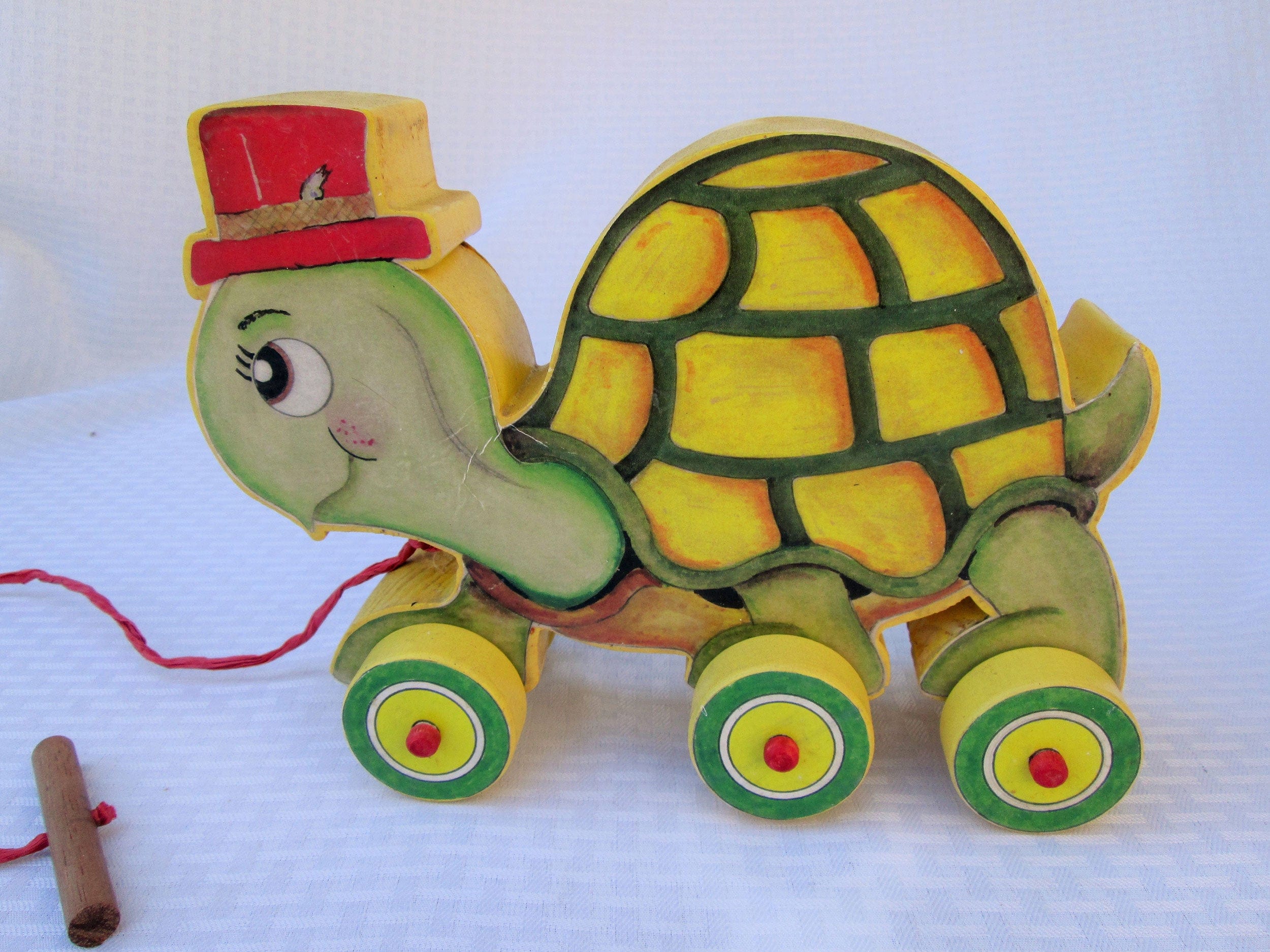 Turtle Pull Toy Woodworking Pattern and PictureTURTLE PULL TOY