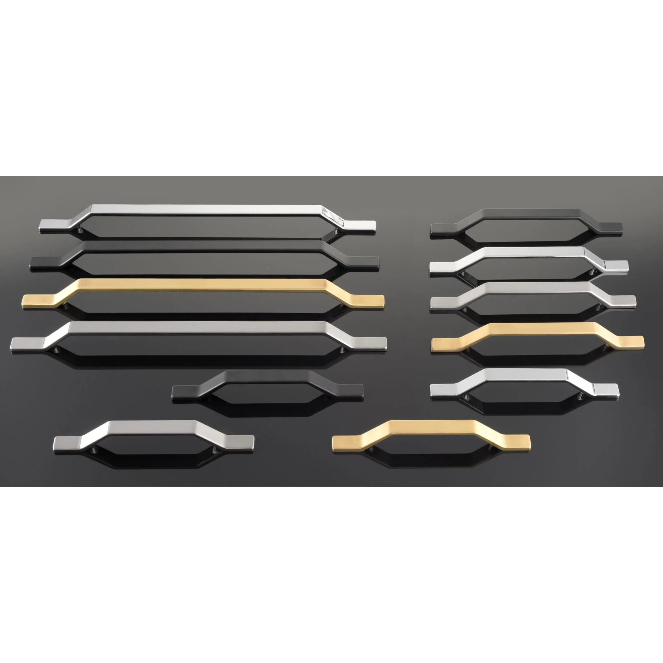Contemporary Pull, 12-5/8" Center-to-Center, Matte Black - Image 4