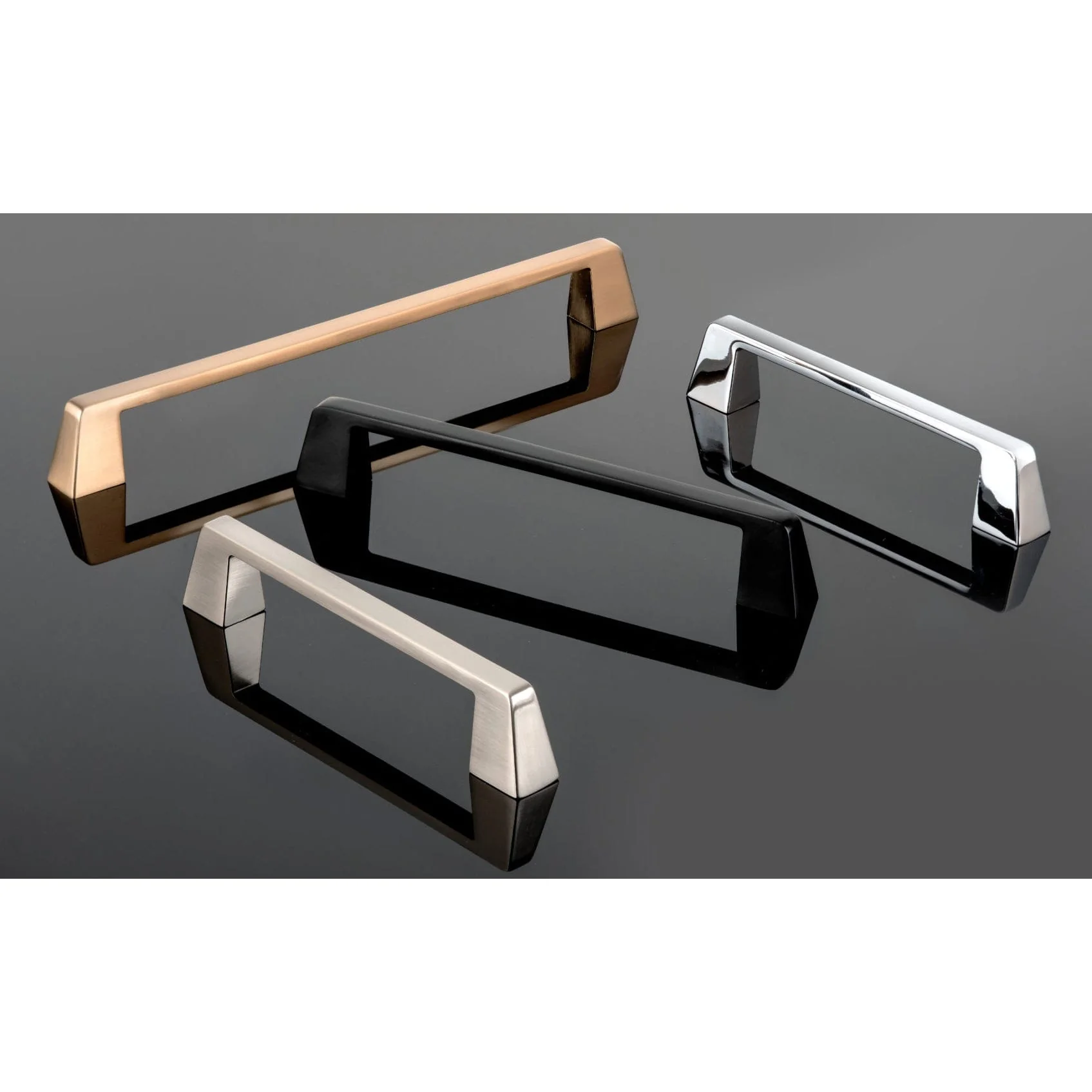 Contemporary Pull, 5-1/16" Center-to-Center, Champagne Bronze - Image 4