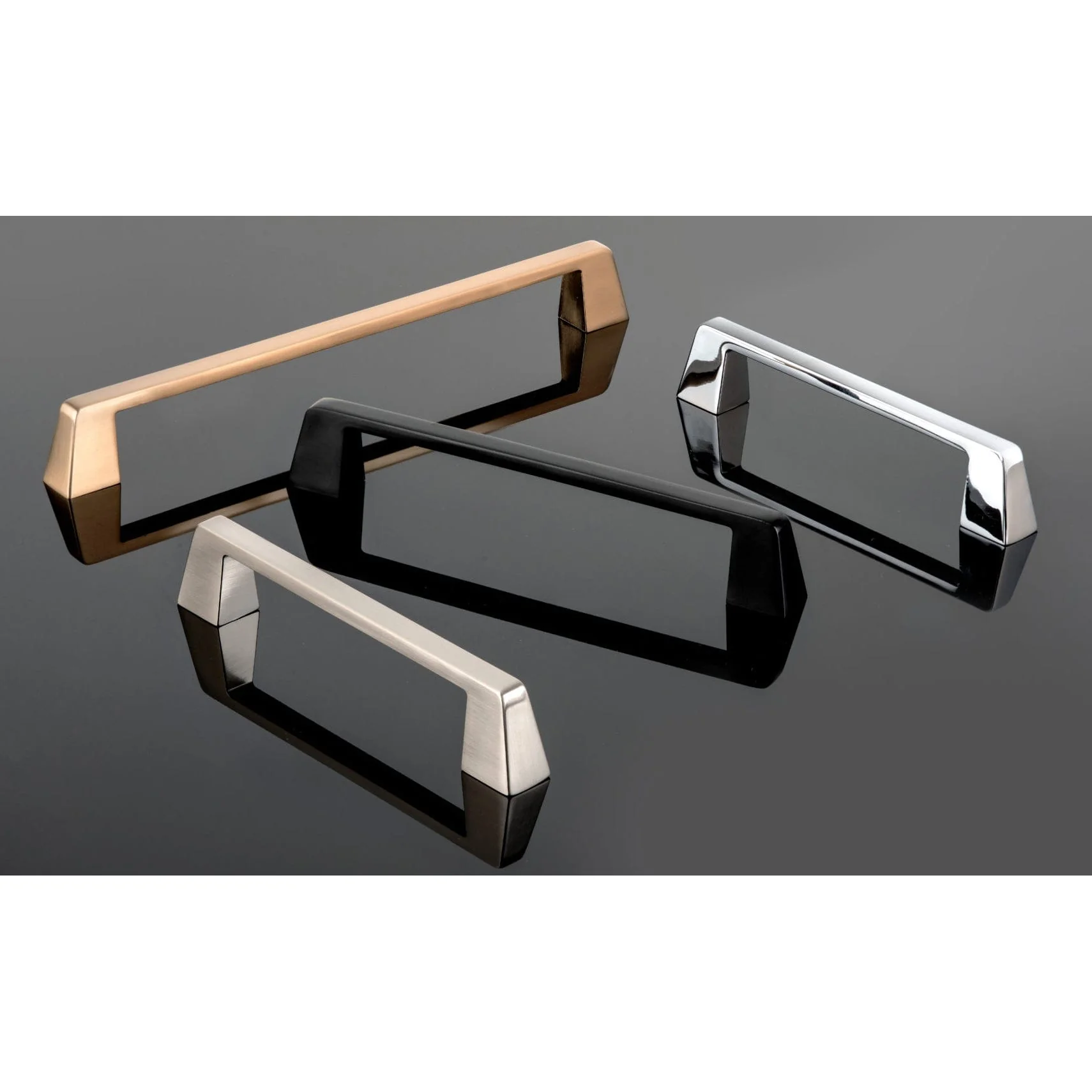 Contemporary Pull, 8-13/16" Center-to-Center, Champagne Bronze - Image 4