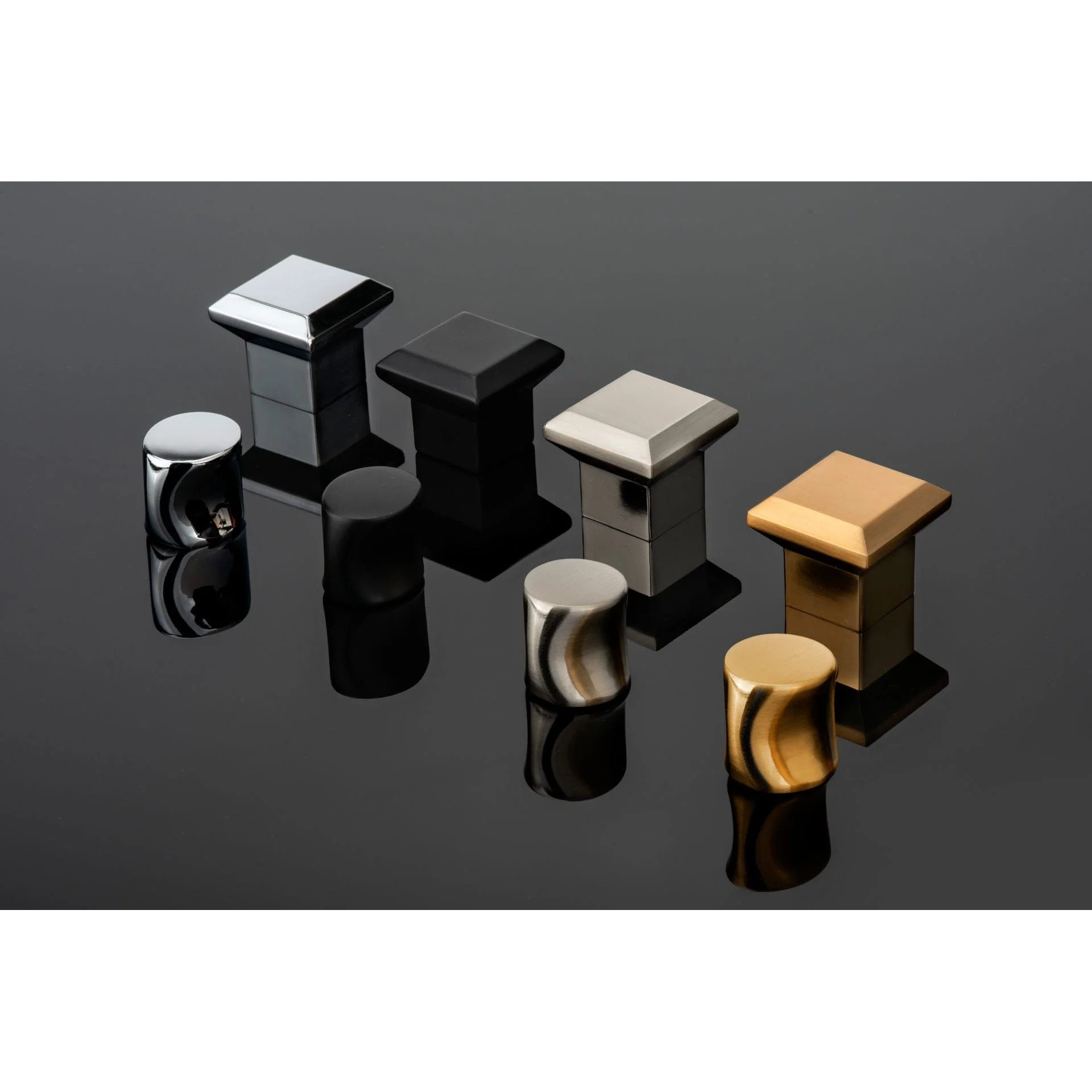 Transitional Square Knob - 1-11/32" x 1-11/32" - Aurum Brushed Gold - Image 4