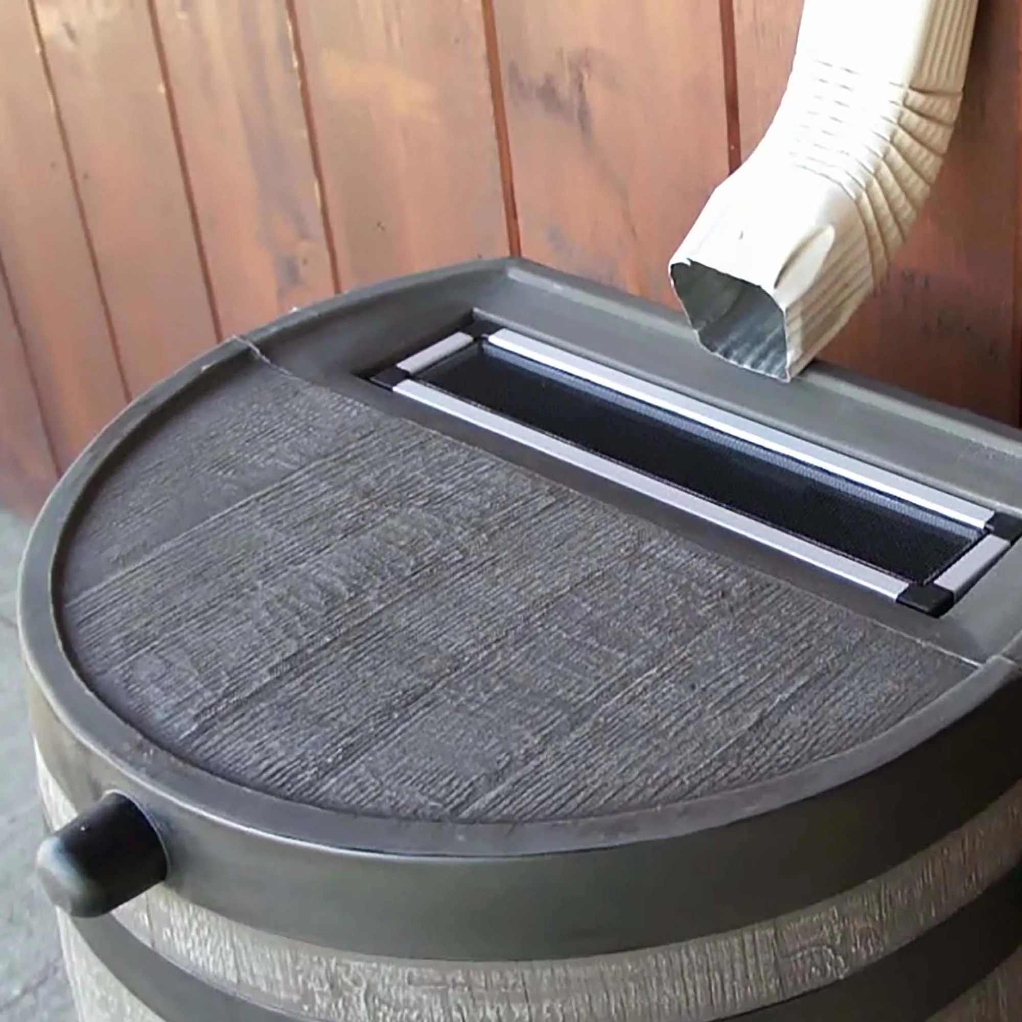 Polyethylene 50 Gallon Flat Back Dual Brass Spigot Rain Barrel Woodgrain with Black Stripes - Image 4