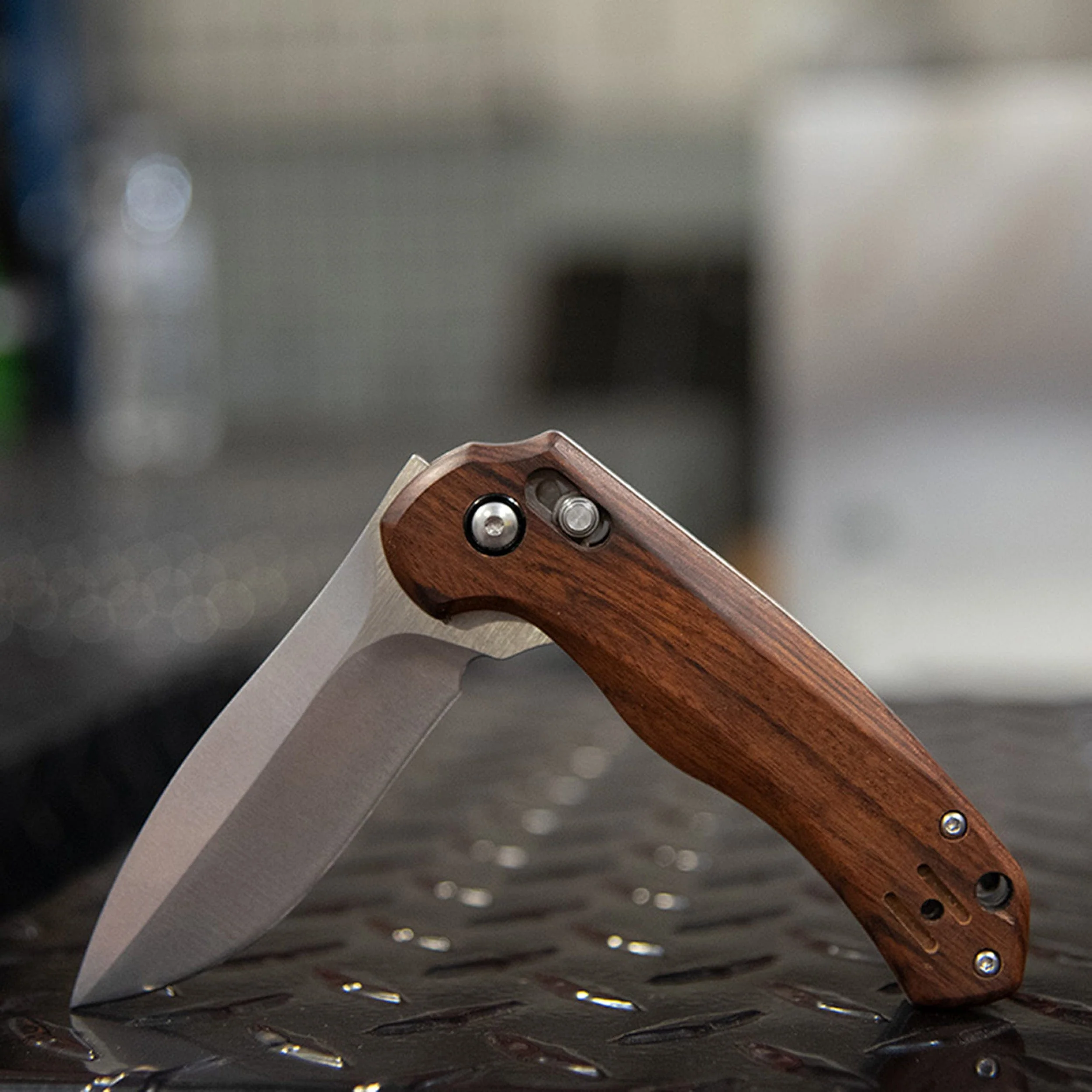 Odyssey Wood Slide Lock Folder - Image 3