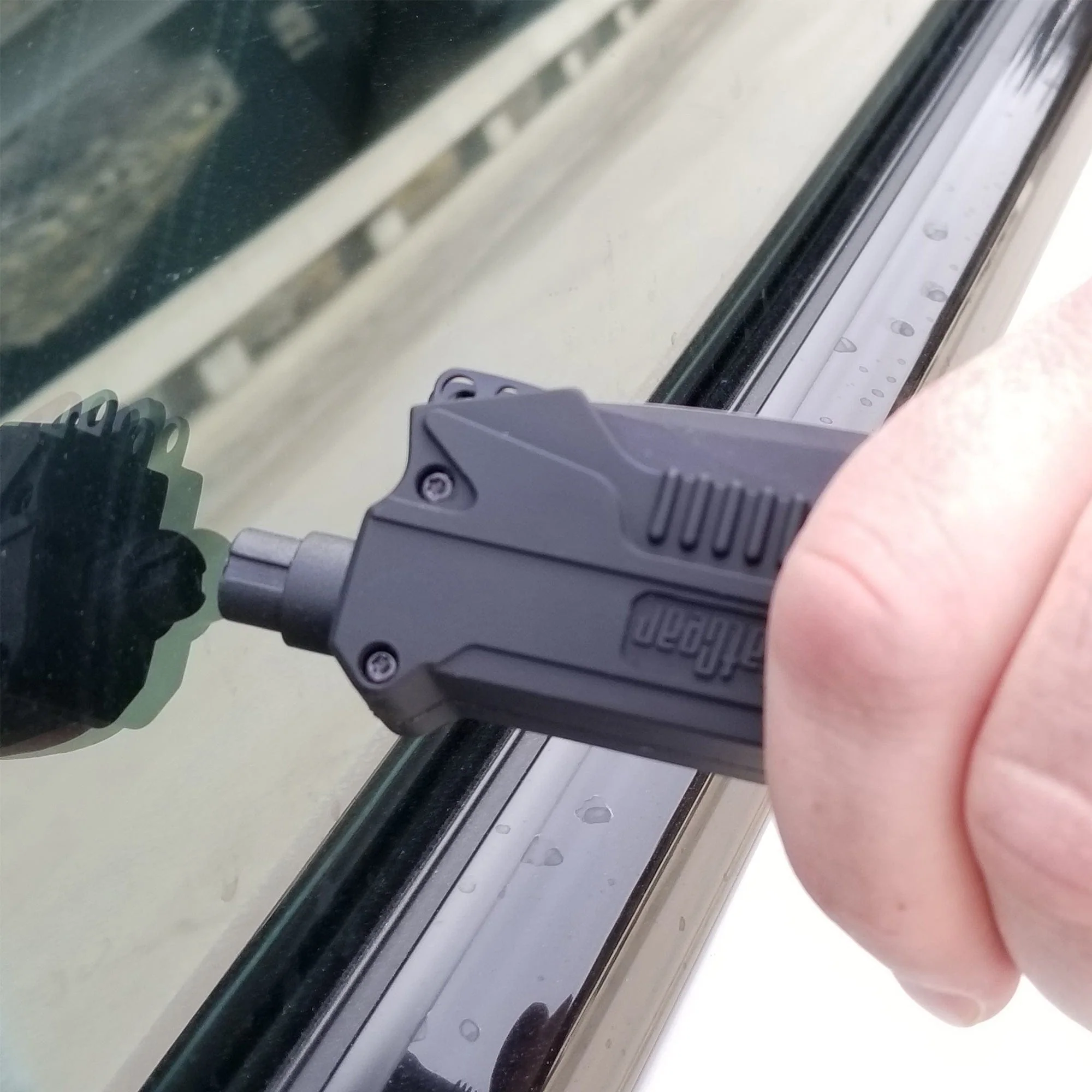T3 Tactical Auto Rescue Tool - Image 14