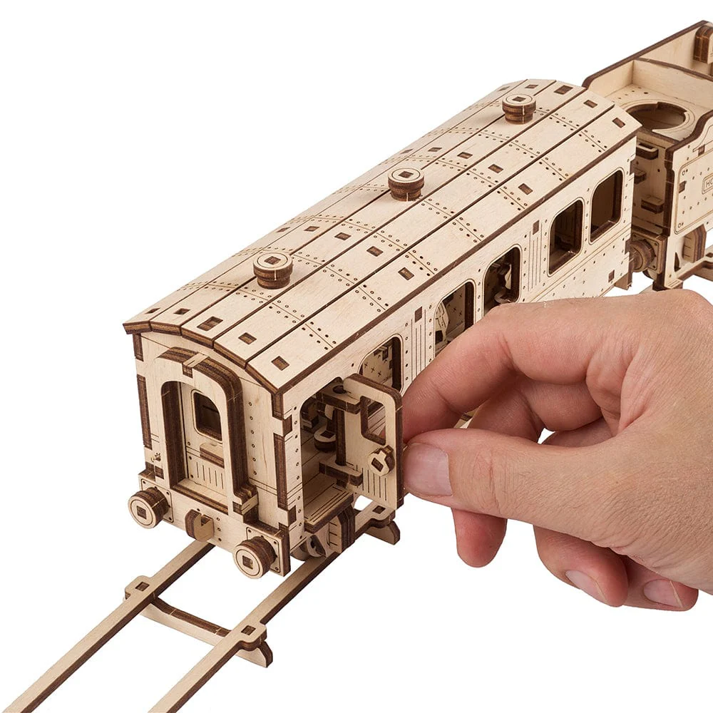 Hogwarts Express Wooden Craft Kit - Image 3