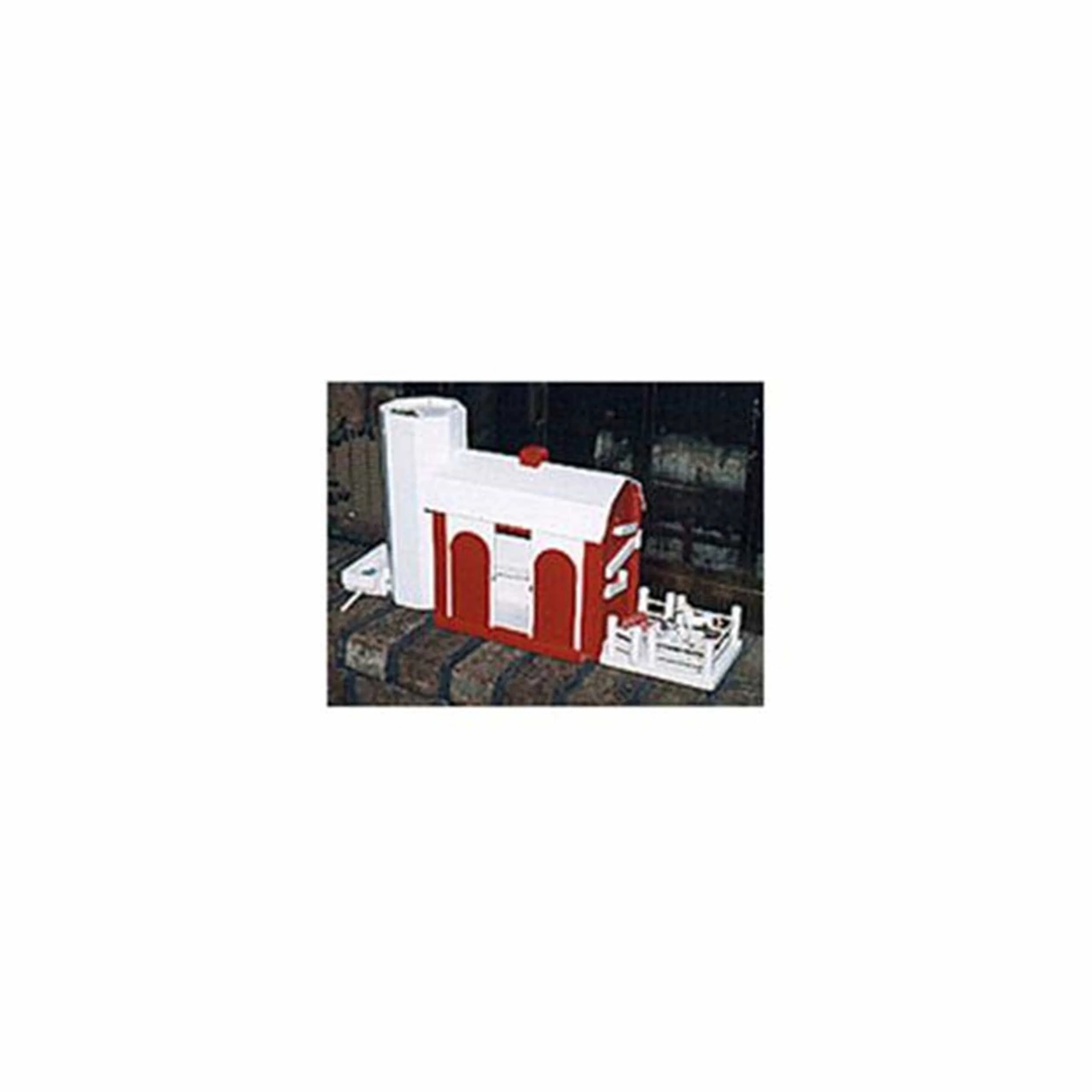 Woodworking Project Paper Plan to Build Barn and Silo Marble Toy