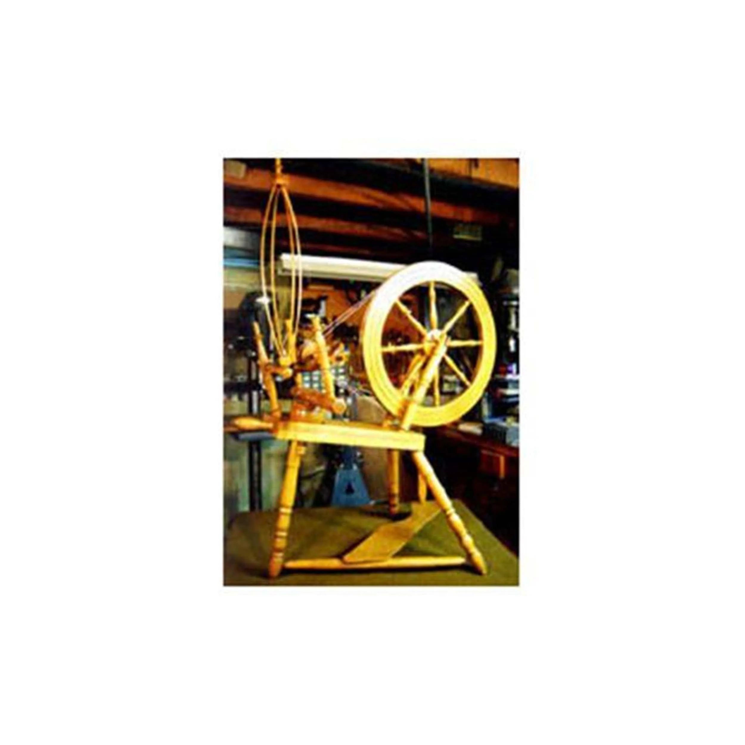 Woodworking Project Paper Plan to Build Small Spinning Wheel