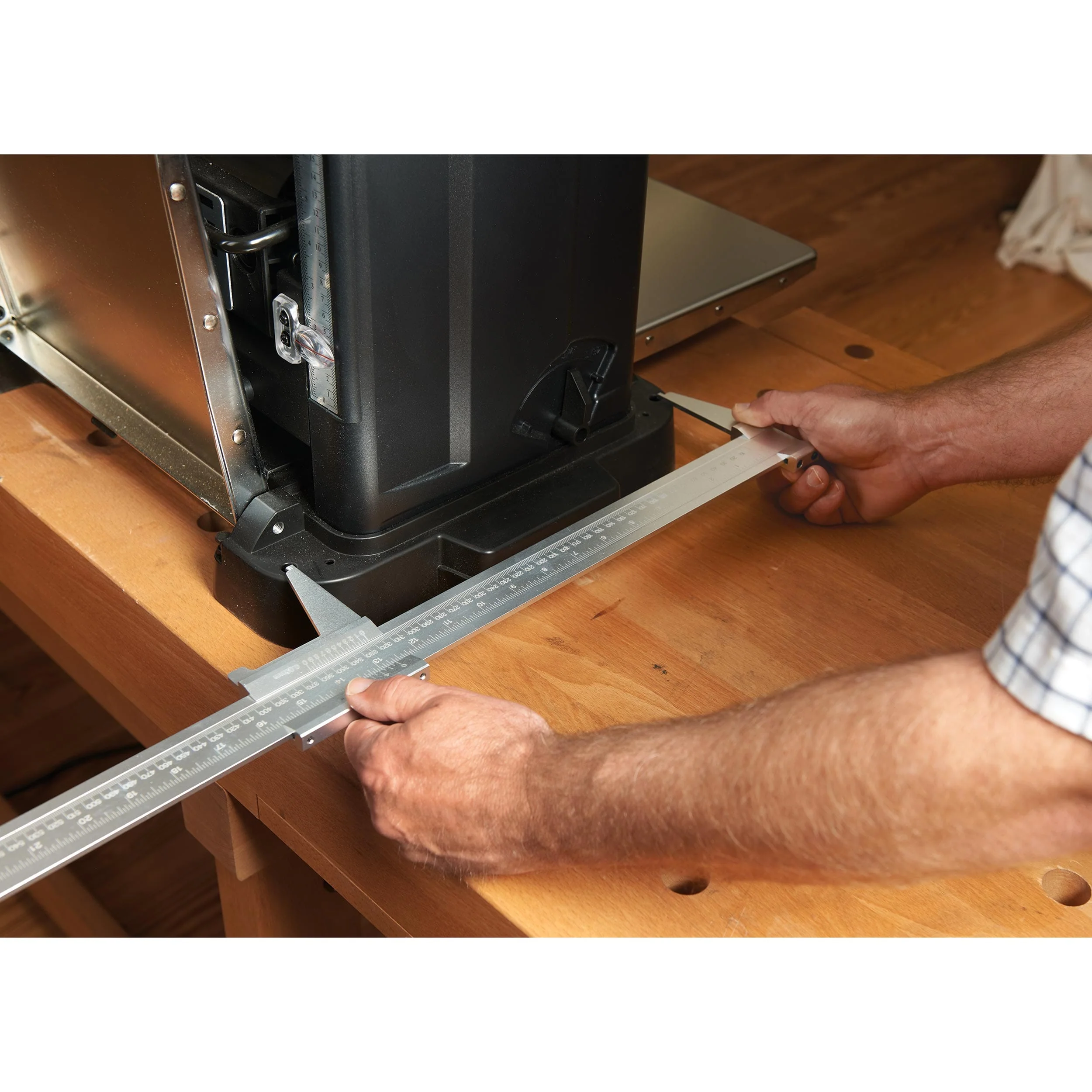 24" Aluminum Vernier Caliper - Image 3