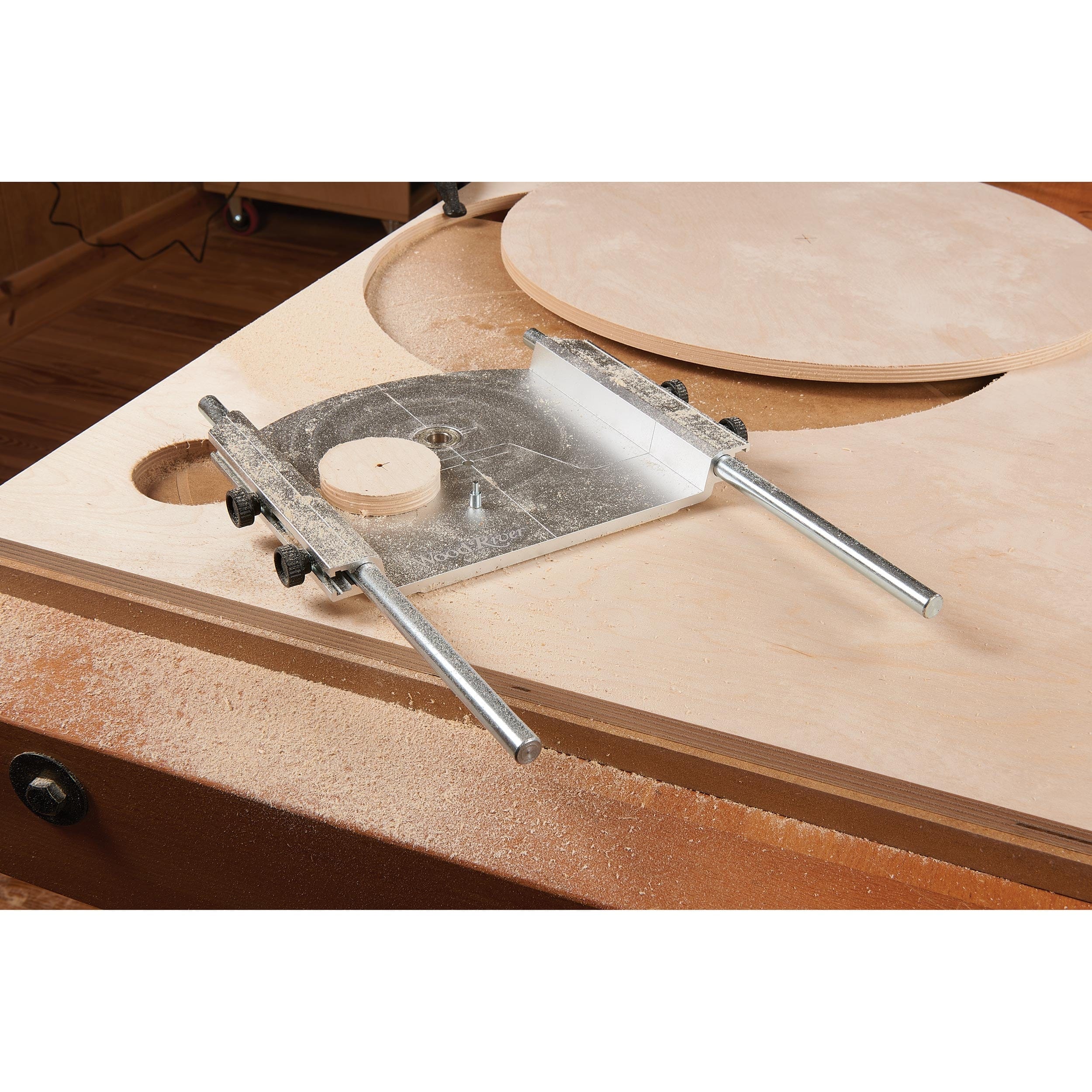 Circle Cutting Router Jig - Image 9