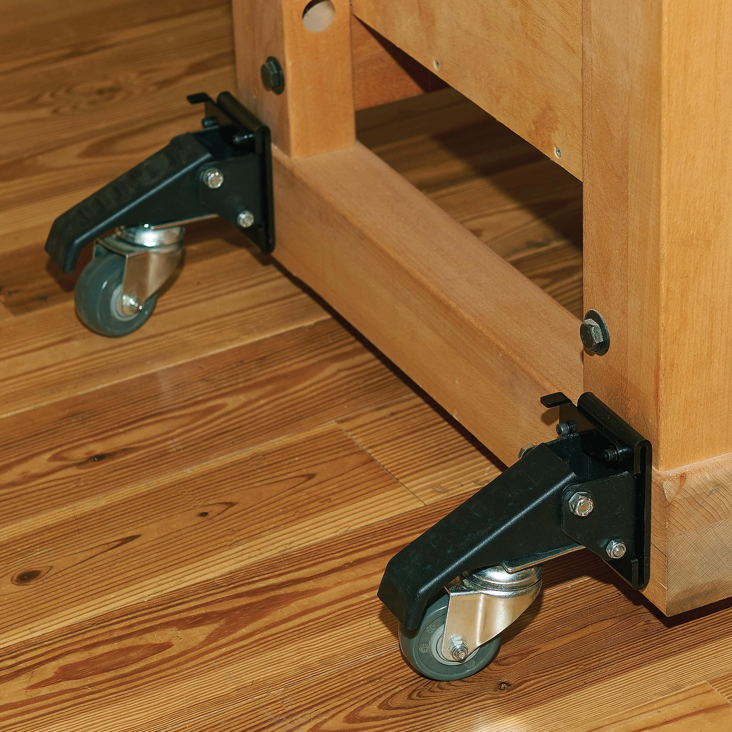 Quick Release Caster Plate - 4 Pack - Image 4