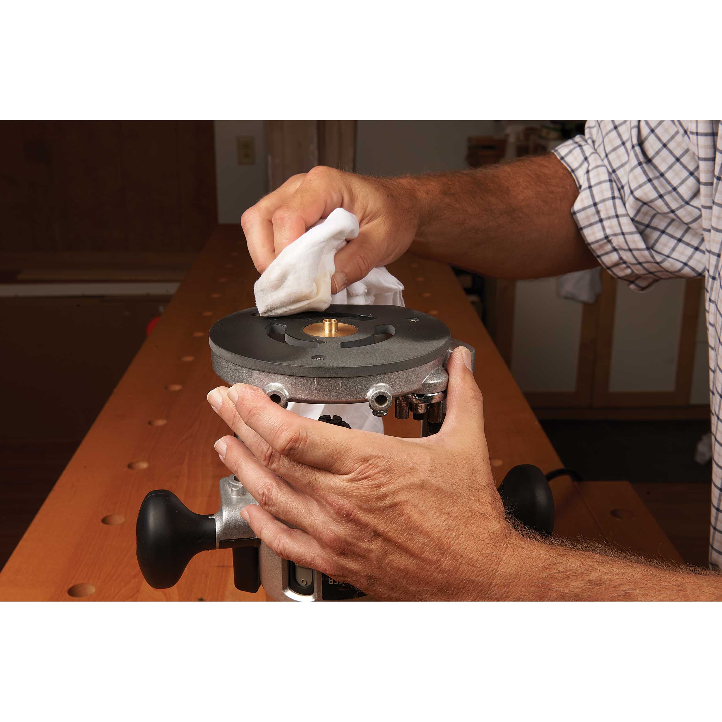 Router Baseplate - PC890/DW618 - Plunge Base - Image 5